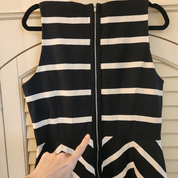 Banana Republic TATUM Linen Black White GORGEOUS Dress Geometric Dress, Sz 14 - Picture 6 of 8